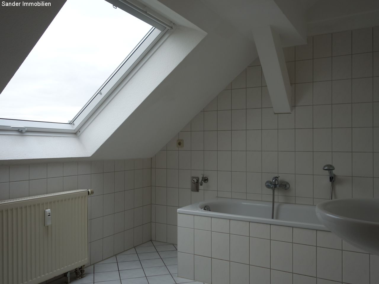 Bad mit Wanne Bad mit Wanne